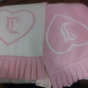 NEW W/ TAGS- JUICY COUTURE RUFFLE PINK/IVORY SCARF